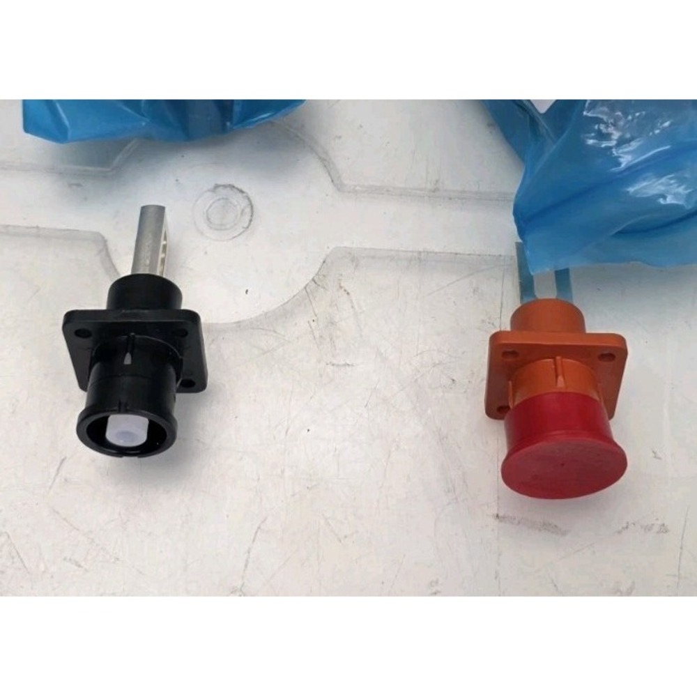 4+4pc Amphenol C10-730191-0102 Power Connectors